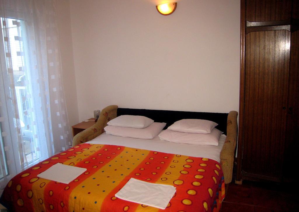 Apartments Boras Cavtat Ruang foto